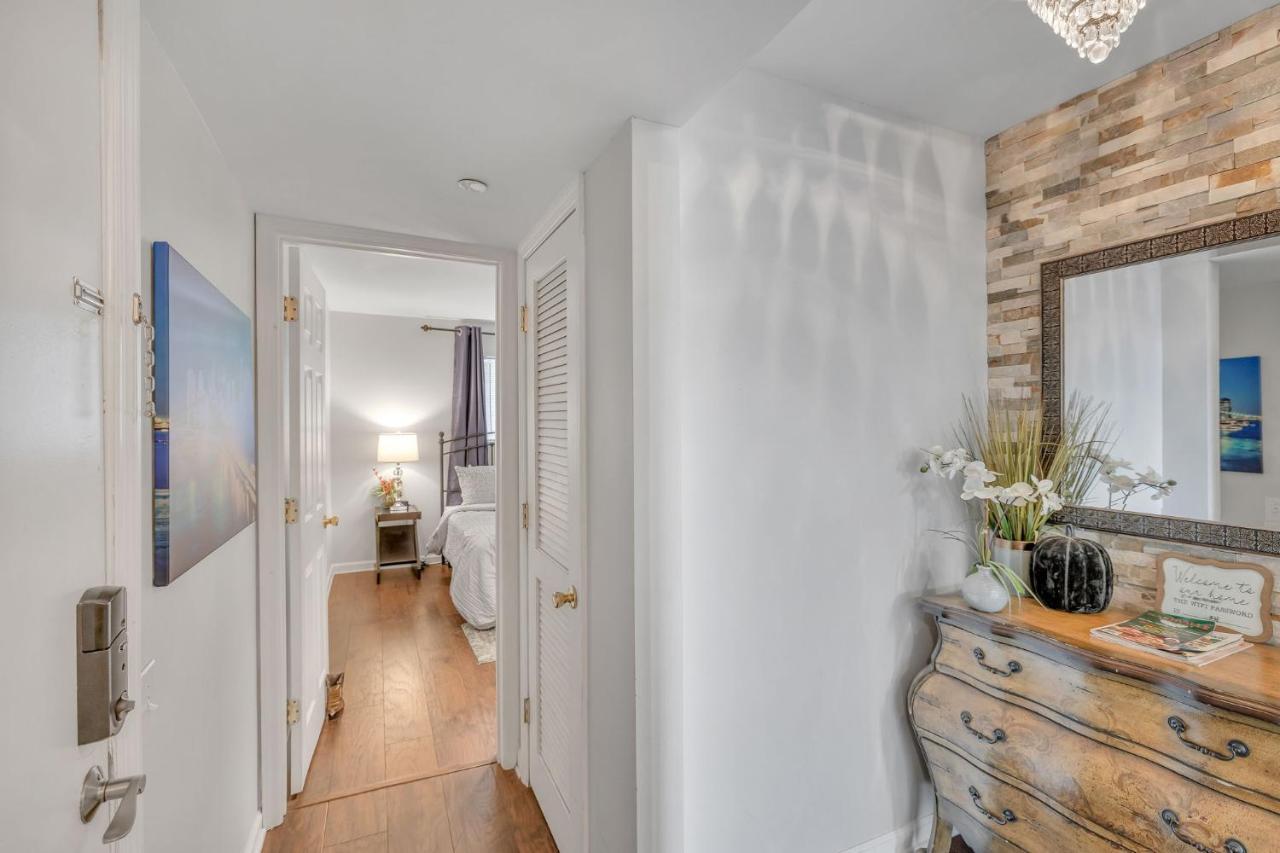 Nash Gold Private Condo - 2Bed, 2Bath, Sleep 6, 25 Min Walk To Broadway And All Nashville Attractions, Pool, Gym Exterior photo